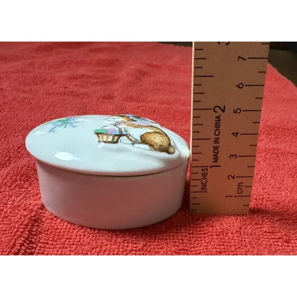 Vintage Bunny Trinket Box Ceramic Rabbit Easter Basket With Lid - Easter